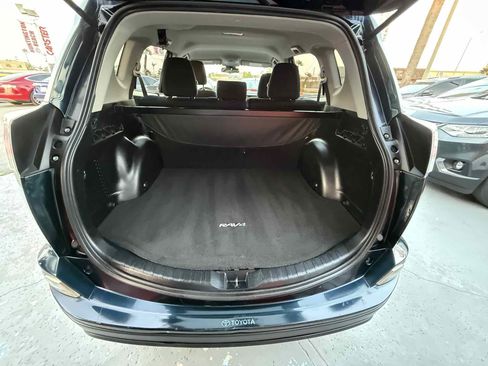 Used 2017 Toyota RAV4 LE w/ Carpet Mat Package FWD image 67