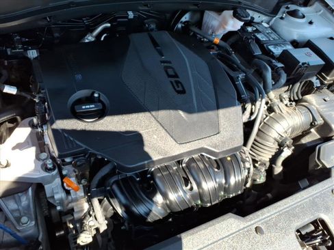 Used 2023 Kia Sportage X-Line AWD/4WD image 13