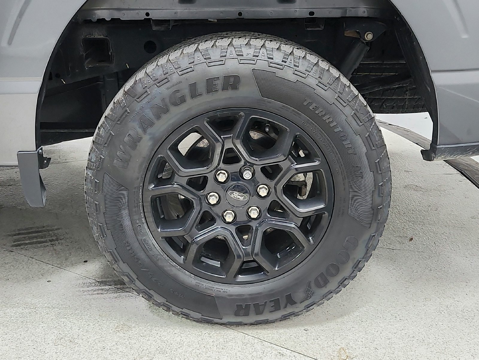 Used 2024 Ford F150 XLT w/ XLT Black Appearance Package AWD/4WD image 20