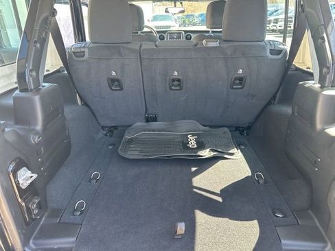 Certified 2023 Jeep Wrangler Unlimited Sport AWD/4WD image 27