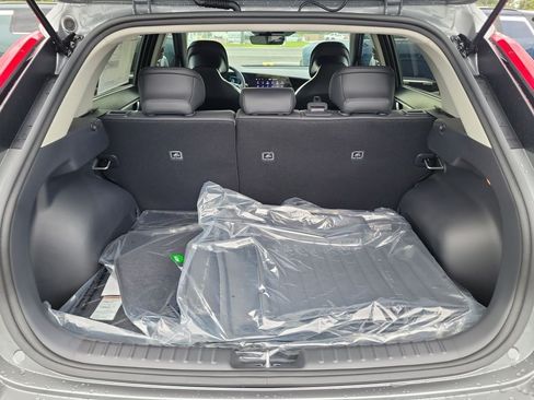 New 2026 Kia Niro EX FWD image 14
