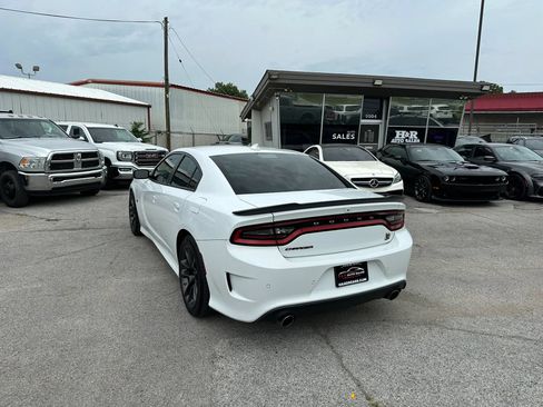 Used 2020 Dodge Charger Scat Pack w/ Plus Group RWD image 3