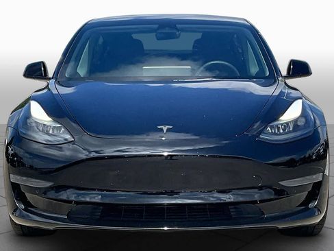 Used 2022 Tesla Model 3 Standard Range RWD image 3