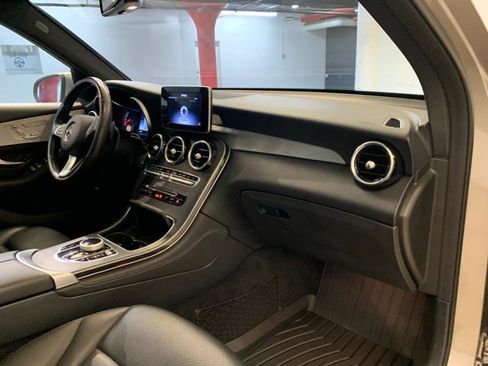 Used 2019 Mercedes-Benz GLC 300 4MATIC image 50