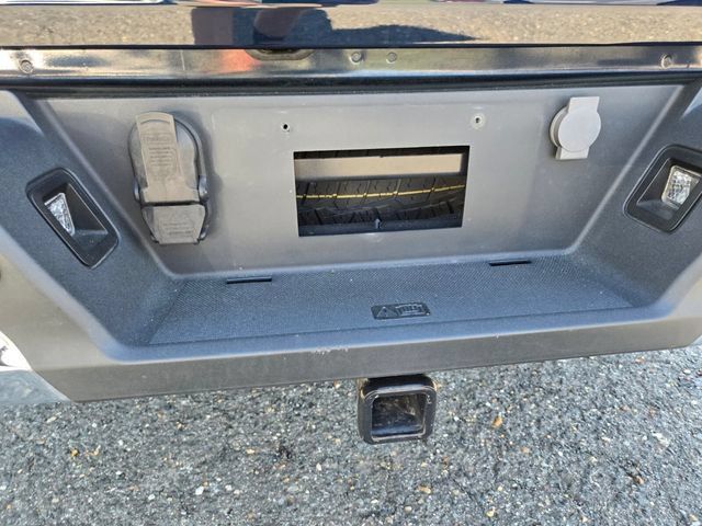 Used 2023 Ford F150 XLT w/ Equipment Group 301A Mid AWD/4WD image 19