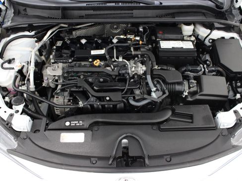 Used 2025 Toyota Corolla SE FWD image 34