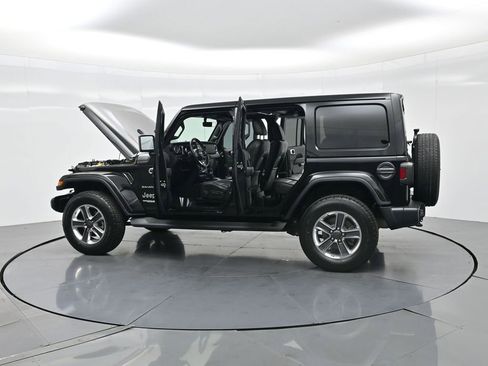 Used 2020 Jeep Wrangler Unlimited Sahara image 45