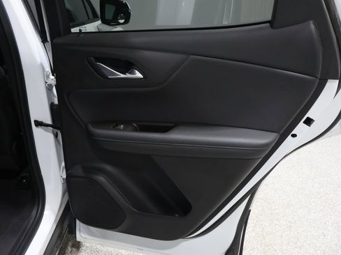 Used 2021 Chevrolet Blazer LT w/ LPO, Black Grille Bar Package image 22