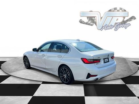 Used 2020 BMW 330i xDrive Sedan w/ Convenience Package image 4