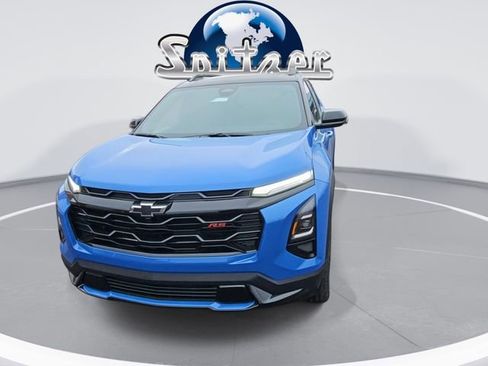 New 2026 Chevrolet Equinox RS w/ Convenience Package III AWD/4WD image 3