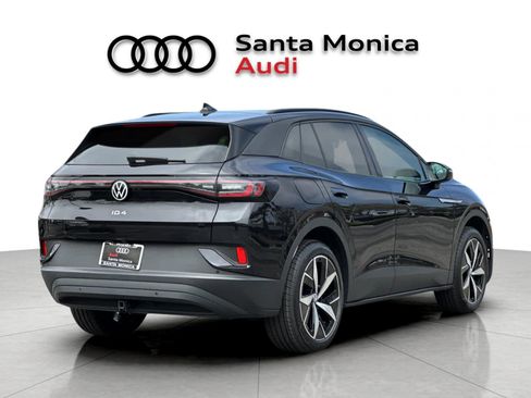 Used 2023 Volkswagen ID.4 Pro S AWD/4WD image 2
