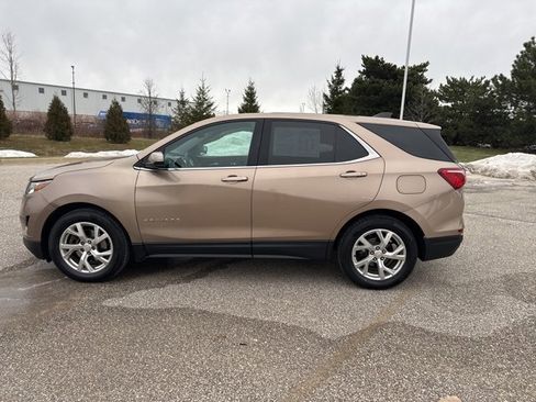 Used 2018 Chevrolet Equinox LT image 8