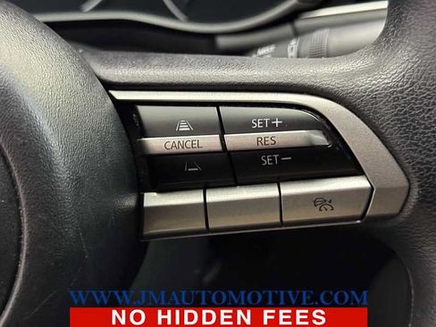 Used 2021 MAZDA MAZDA3 s FWD image 35
