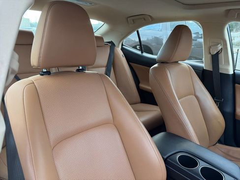 Used 2015 Lexus IS 250 image 15