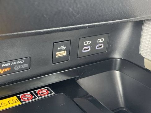 Used 2026 Toyota Camry SE FWD image 27