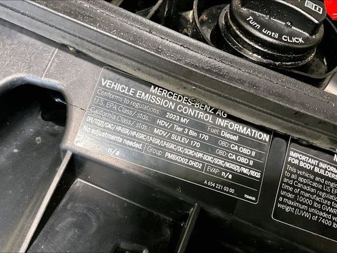 Used 2023 Mercedes-Benz Sprinter 2500 image 35