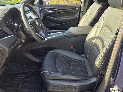 Certified 2023 Buick Enclave Avenir w/ Avenir Technology Package image 9