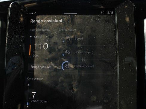 Used 2021 Volvo XC40 P8 Recharge w/ Advanced Package image 35