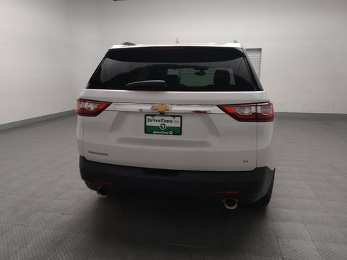 Used 2020 Chevrolet Traverse LT image 7