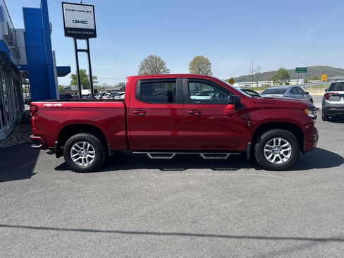 Used 2023 Chevrolet Silverado 1500 RST w/ LPO, Liner Protection Package AWD/4WD image 2