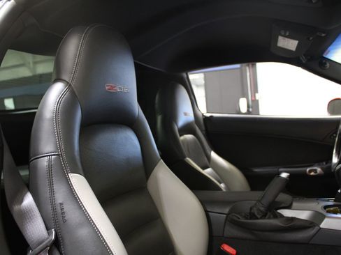Used 2007 Chevrolet Corvette Z06 w/ Preferred Equipment Group image 20