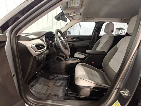 Used 2021 Chevrolet TrailBlazer LS FWD image 22