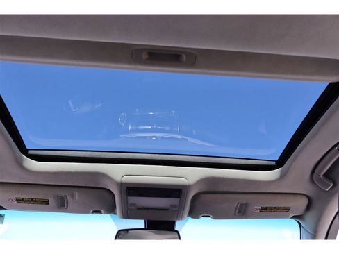 Used 2013 Lexus LS 460 AWD image 29