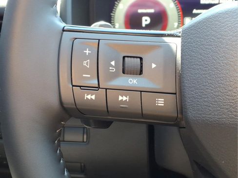Certified 2026 Nissan Rogue Platinum w/ Platinum Premium Package AWD/4WD image 17