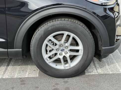 New 2026 Ford Explorer Active image 12