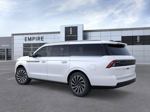 New 2026 Lincoln Navigator L Black Label AWD/4WD image 4
