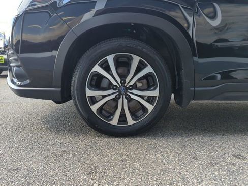 Certified 2023 Subaru Forester Limited image 36