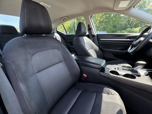 Certified 2023 Nissan Altima 2.5 SV AWD/4WD image 27