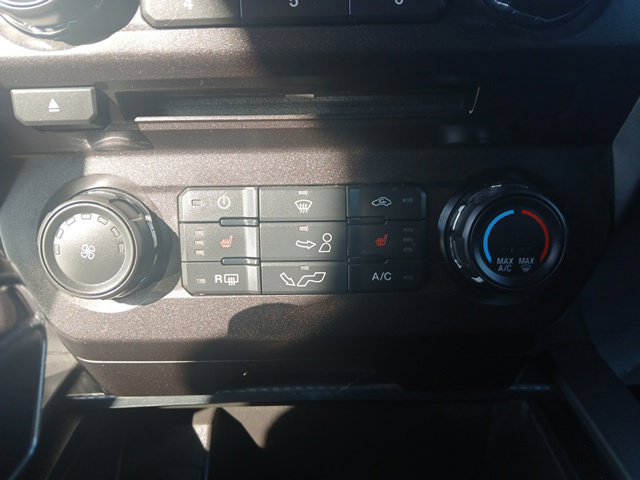 Used 2018 Ford F150 XLT w/ Equipment Group 302A Luxury AWD/4WD image 29