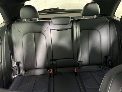 Used 2025 Audi Q3 2.0T Premium w/ Convenience Package image 35