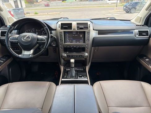 Used 2021 Lexus GX 460 Premium AWD/4WD image 17