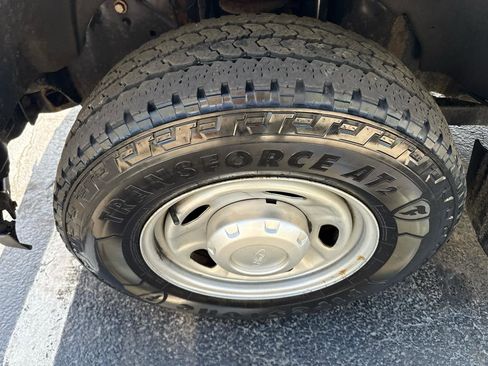 Used 2017 Ford F250 XL w/ Power Equipment Group RWD image 11