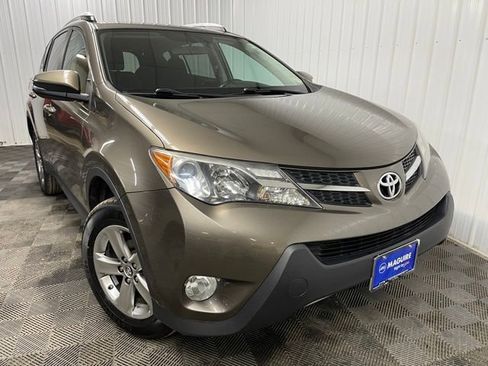 Used 2015 Toyota RAV4 XLE AWD/4WD image 10