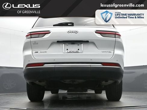 Used 2022 Jeep Grand Cherokee L Limited AWD/4WD image 35