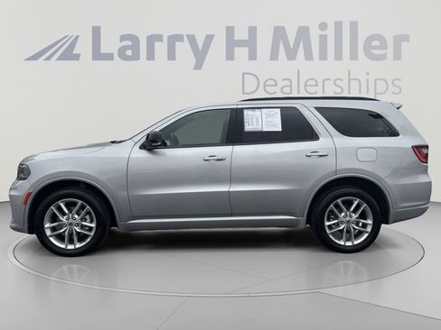 Used 2024 Dodge Durango GT AWD/4WD image 2