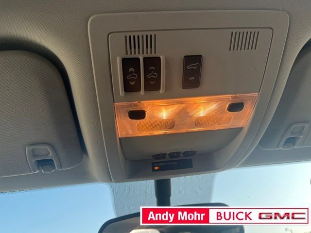 Used 2014 Chevrolet Tahoe LTZ AWD/4WD image 34