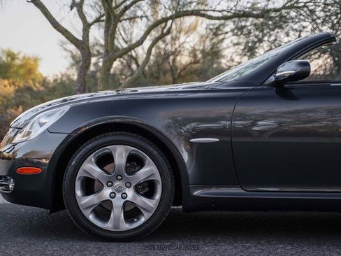 Used 2008 Lexus SC 430 Convertible RWD image 4