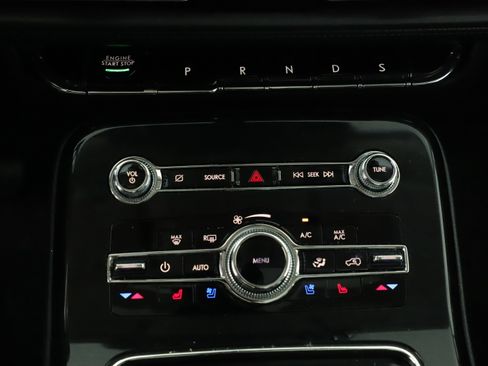 Certified 2023 Lincoln Nautilus Reserve w/ Equipment Group 201A image 10