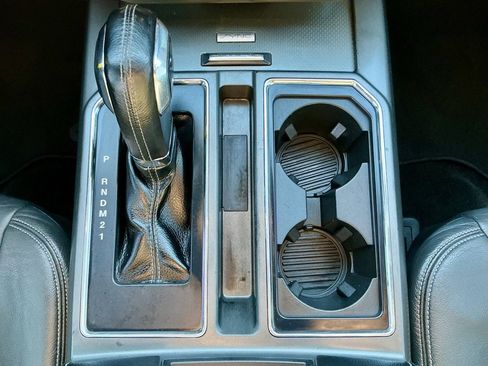 Used 2017 Ford F150 XLT w/ Equipment Group 302A Luxury image 34