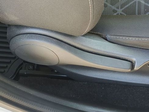 Used 2021 Chevrolet Spark LT image 39