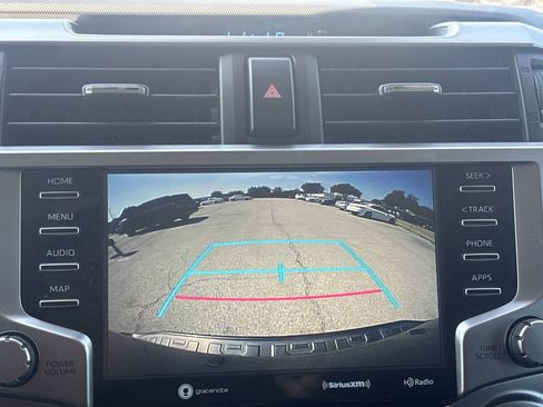 Used 2022 Toyota 4Runner SR5 Premium w/ Moonroof Package RWD image 10
