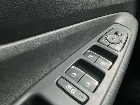 Used 2023 Hyundai Santa Fe SEL FWD image 19