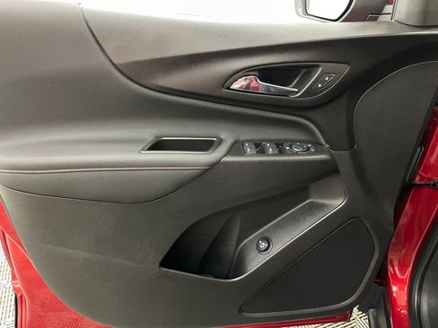 Certified 2024 Chevrolet Equinox RS w/ LPO, Floor Liner Package FWD image 24
