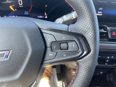 Used 2024 Chevrolet TrailBlazer RS w/ Convenience Package image 20