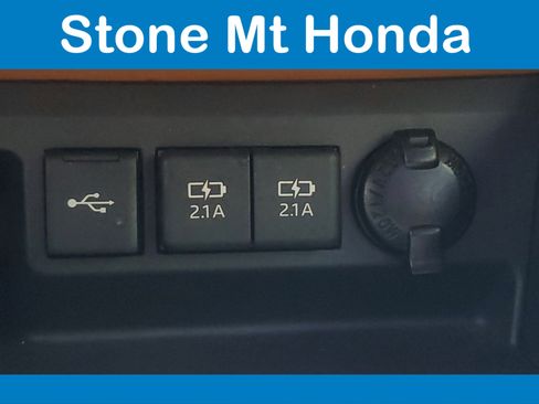 Used 2021 Toyota Highlander Platinum image 31