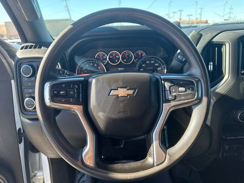 Used 2021 Chevrolet Silverado 2500 W/T w/ Gooseneck/5TH Wheel Package image 16